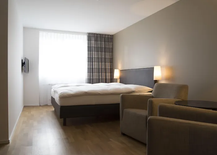 雪绒花酒店 酒店